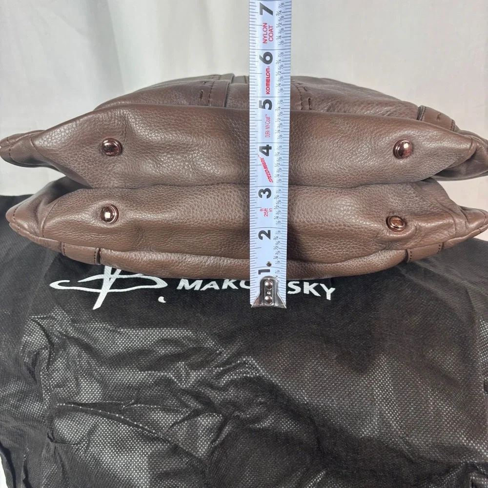 B Makowsky Cocoa Glove Leather north/South Pocket Tote with Gunmetal‎ Studs NWOT